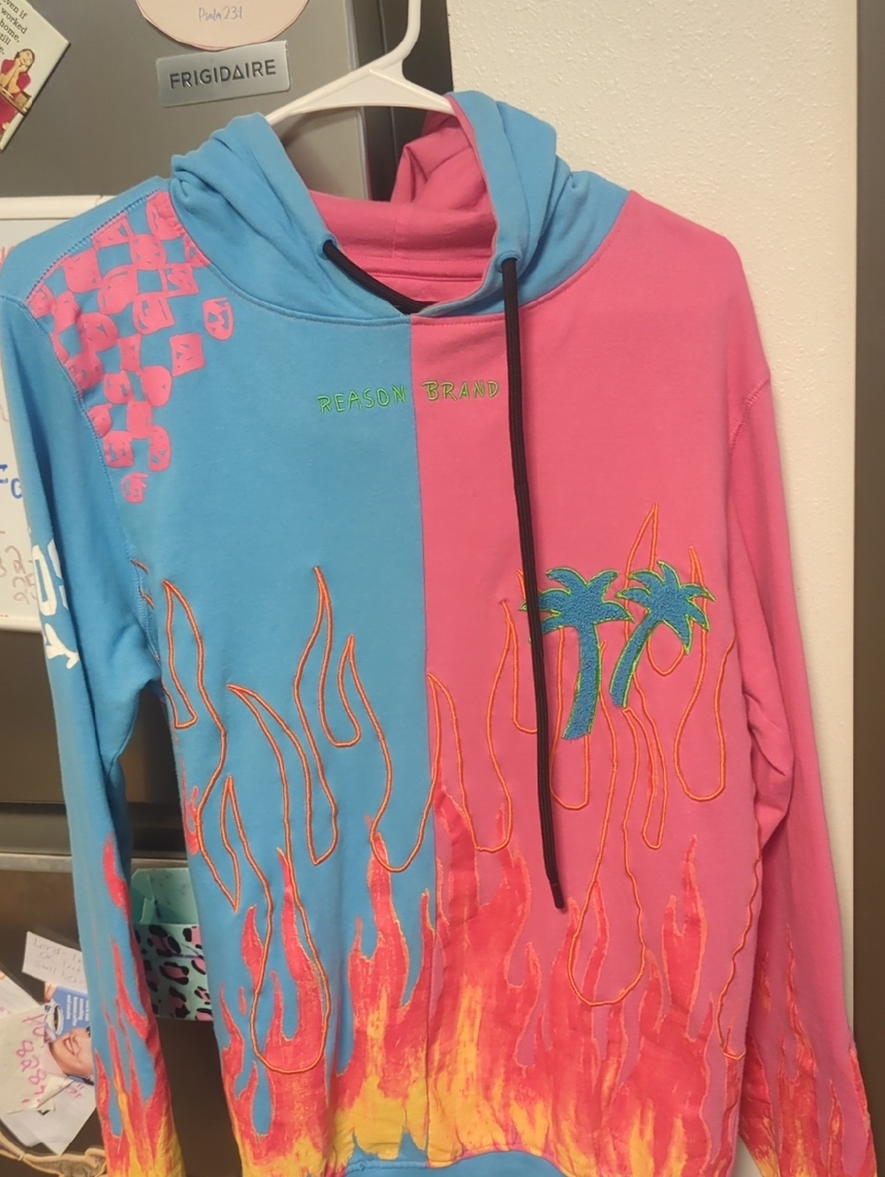 NWOT Reason Split Flame Hoodie Men’s S Bright Blue & Pink NYC Graphic Streetwear